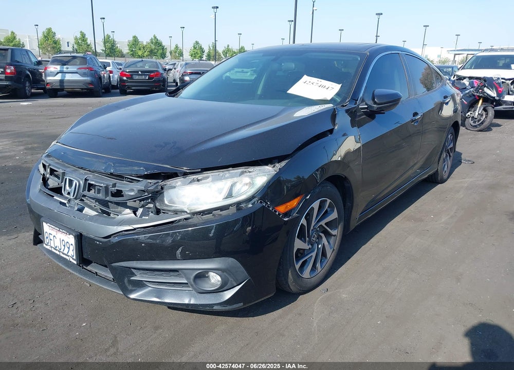 2018 HONDA CIVIC VIN: 2HGFC2F73JH586953