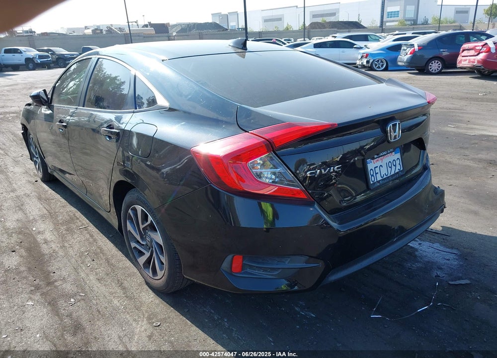 2018 HONDA CIVIC VIN: 2HGFC2F73JH586953