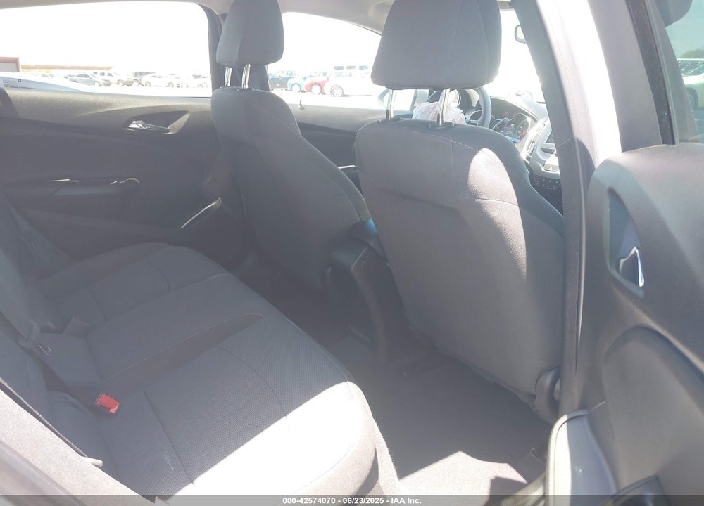 2018 CHEVROLET CRUZE VIN: 1G1BC5SM8J7227614
