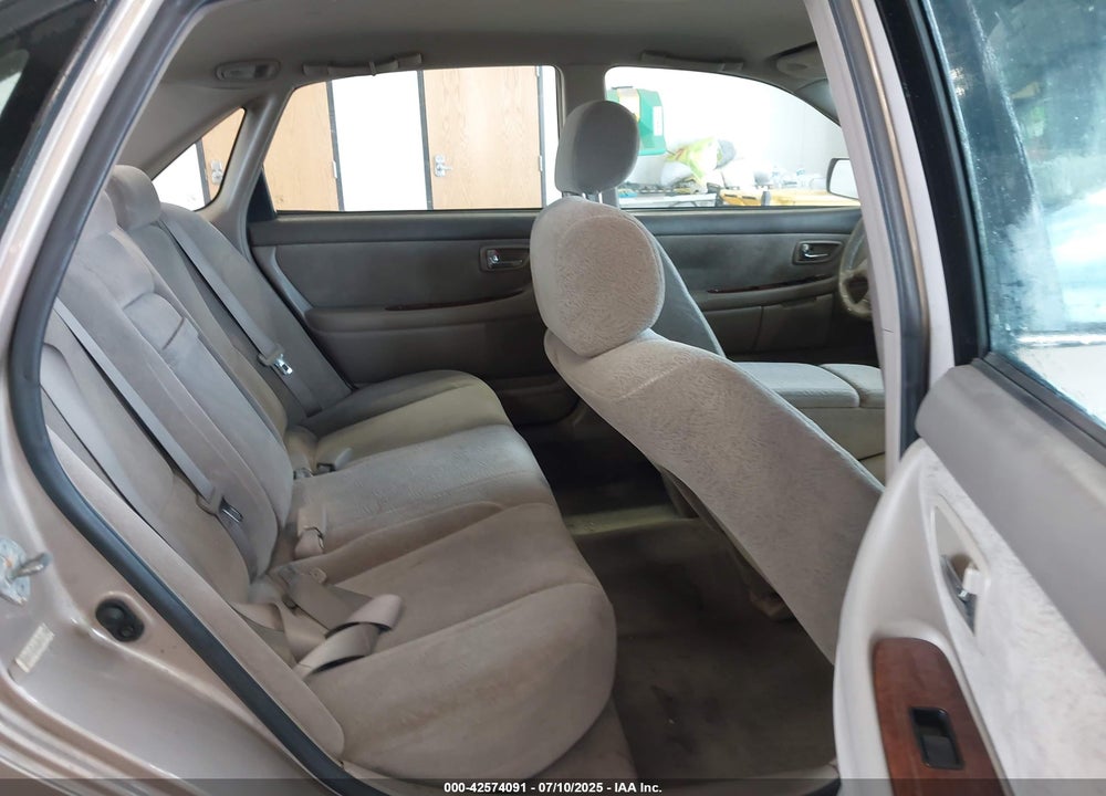 2002 TOYOTA AVALON XLS VIN: 4T1BF28B92U239353