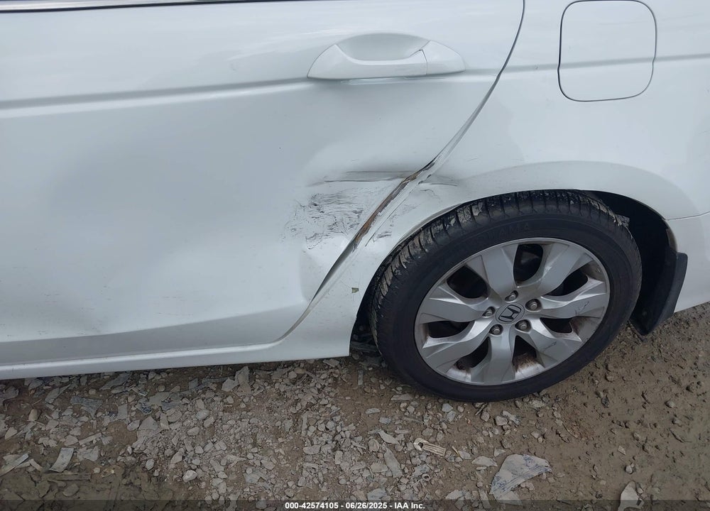 2010 HONDA ACCORD VIN: 1HGCP2F77AA007839