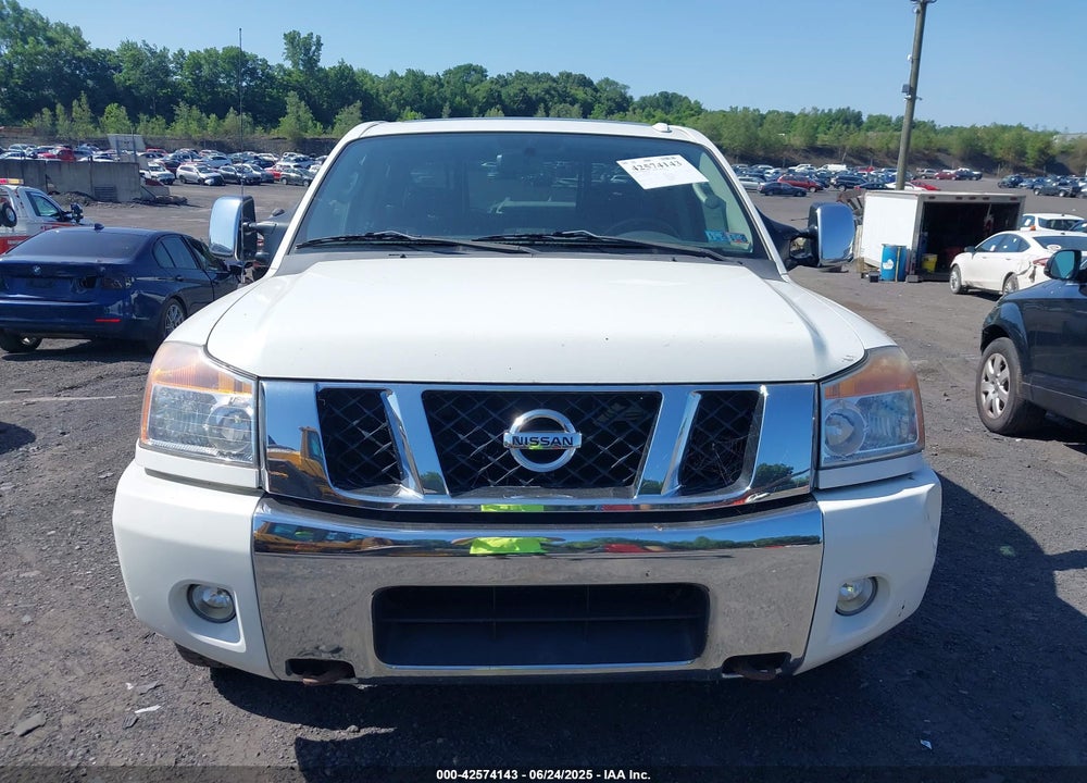 2011 NISSAN TITAN VIN: 1N6AA0EC6BN302707