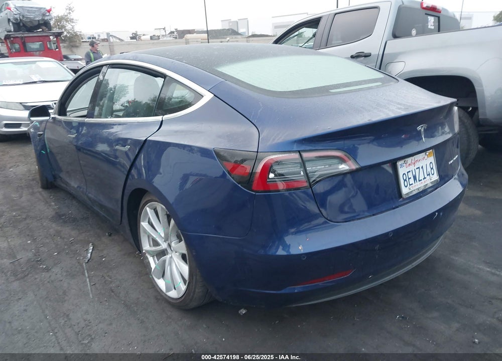 2018 TESLA MODEL 3 VIN: 5YJ3E1EB8JF185528