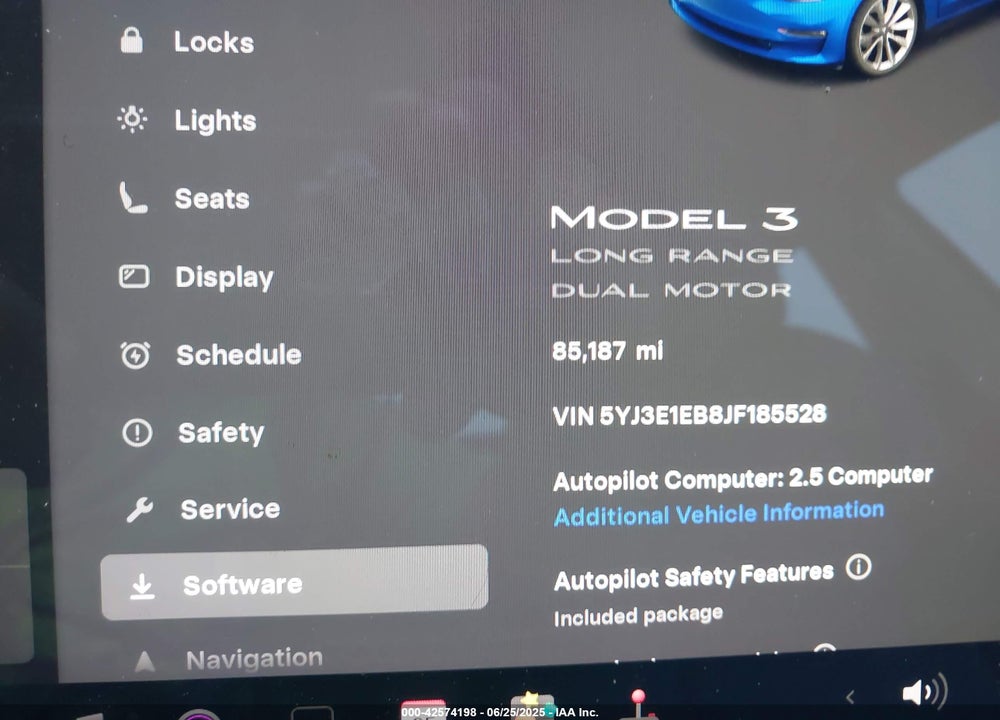 2018 TESLA MODEL 3 VIN: 5YJ3E1EB8JF185528