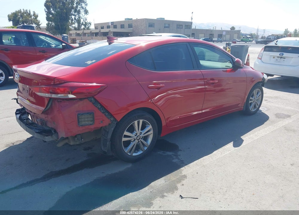 2017 HYUNDAI ELANTRA VIN: KMHD84LF0HU409035