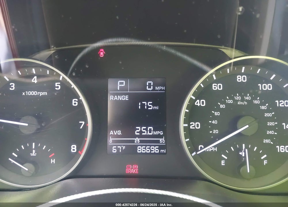 2017 HYUNDAI ELANTRA VIN: KMHD84LF0HU409035