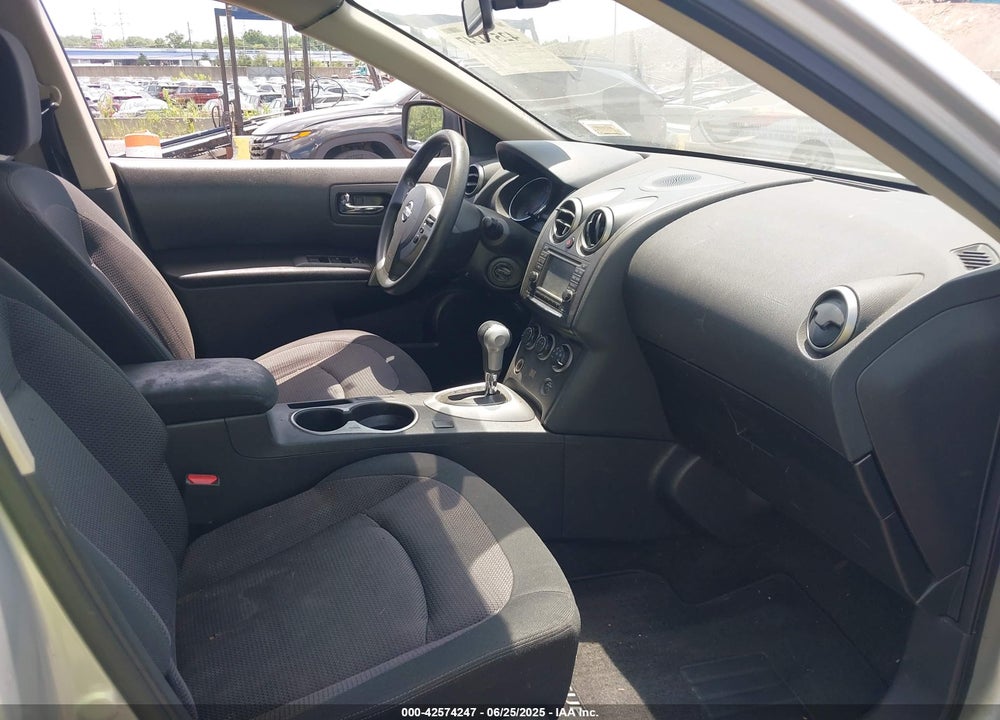 2013 NISSAN ROGUE VIN: JN8AS5MVXDW136421