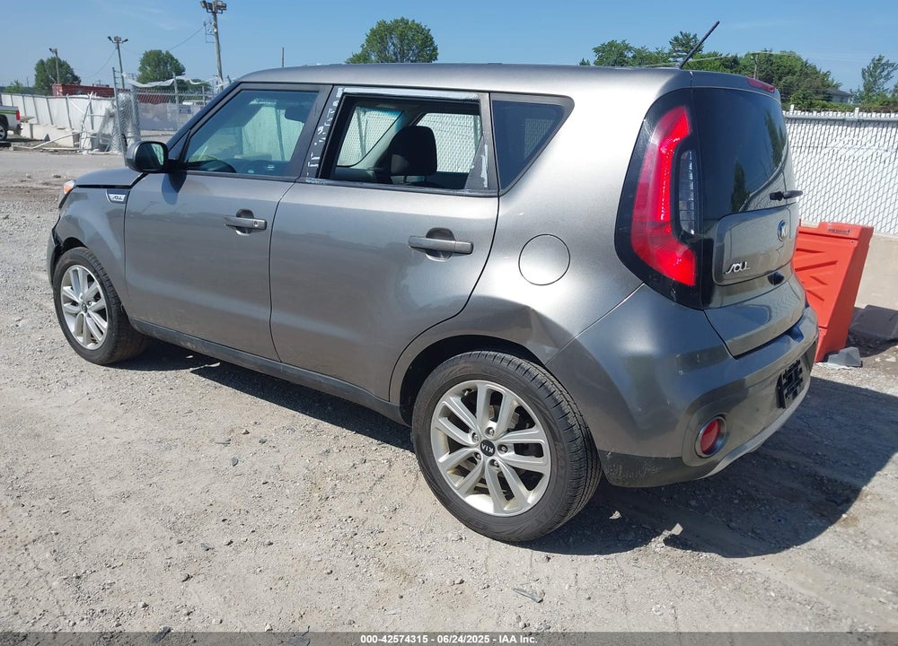 2018 KIA SOUL VIN: KNDJP3A55J7562738