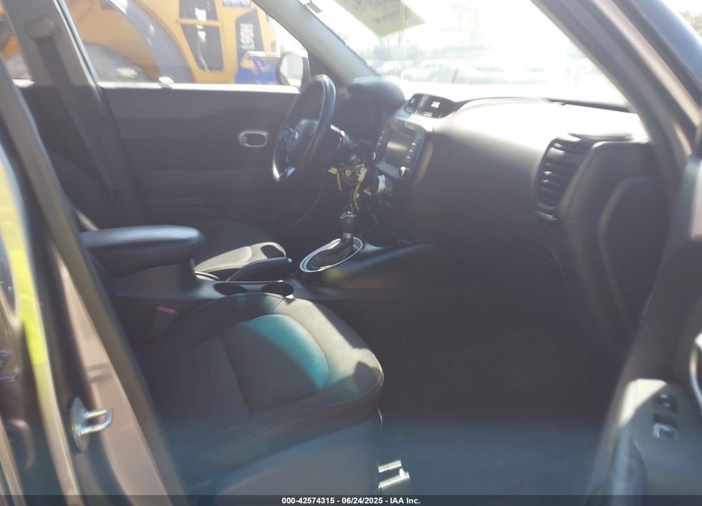 2018 KIA SOUL VIN: KNDJP3A55J7562738