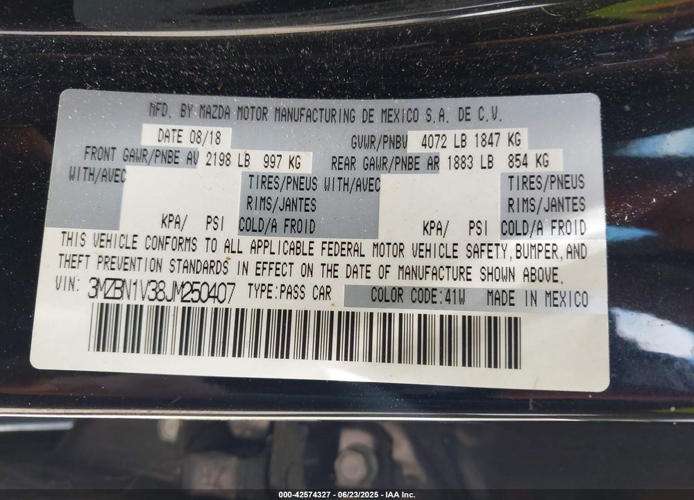 2018 MAZDA MAZDA3 VIN: 3MZBN1V38JM250407