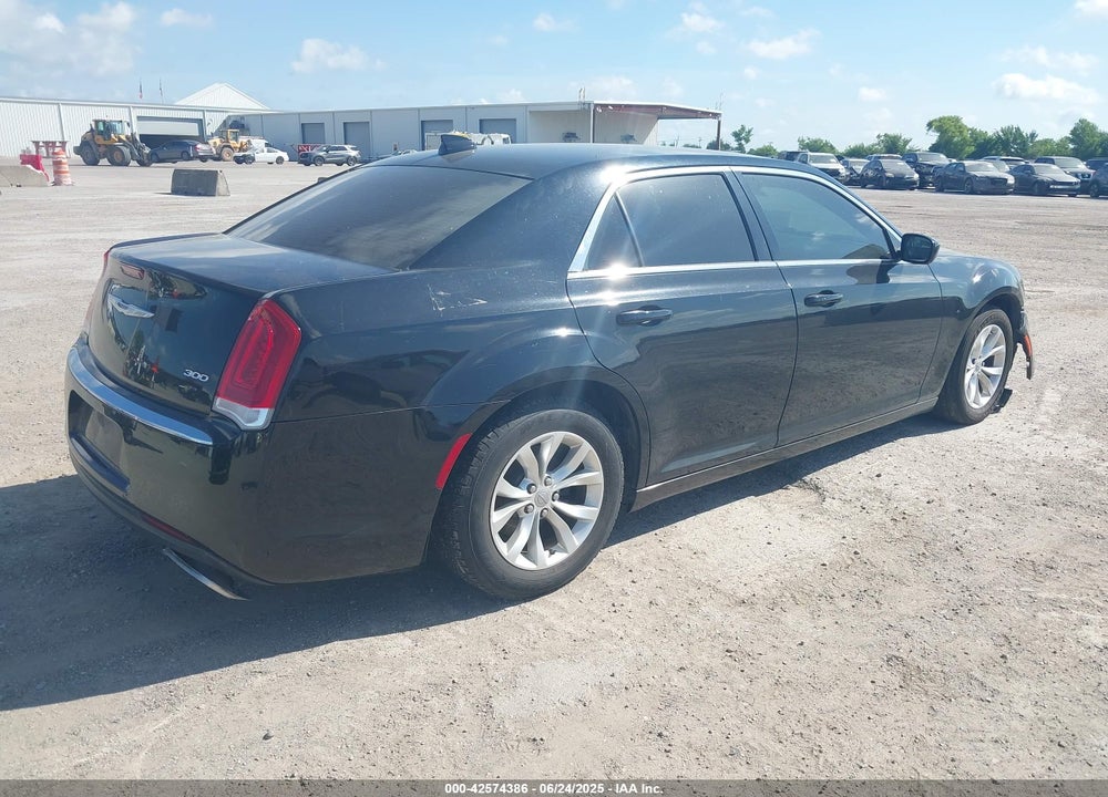 2016 CHRYSLER 300 VIN: 2C3CCAAG3GH175651