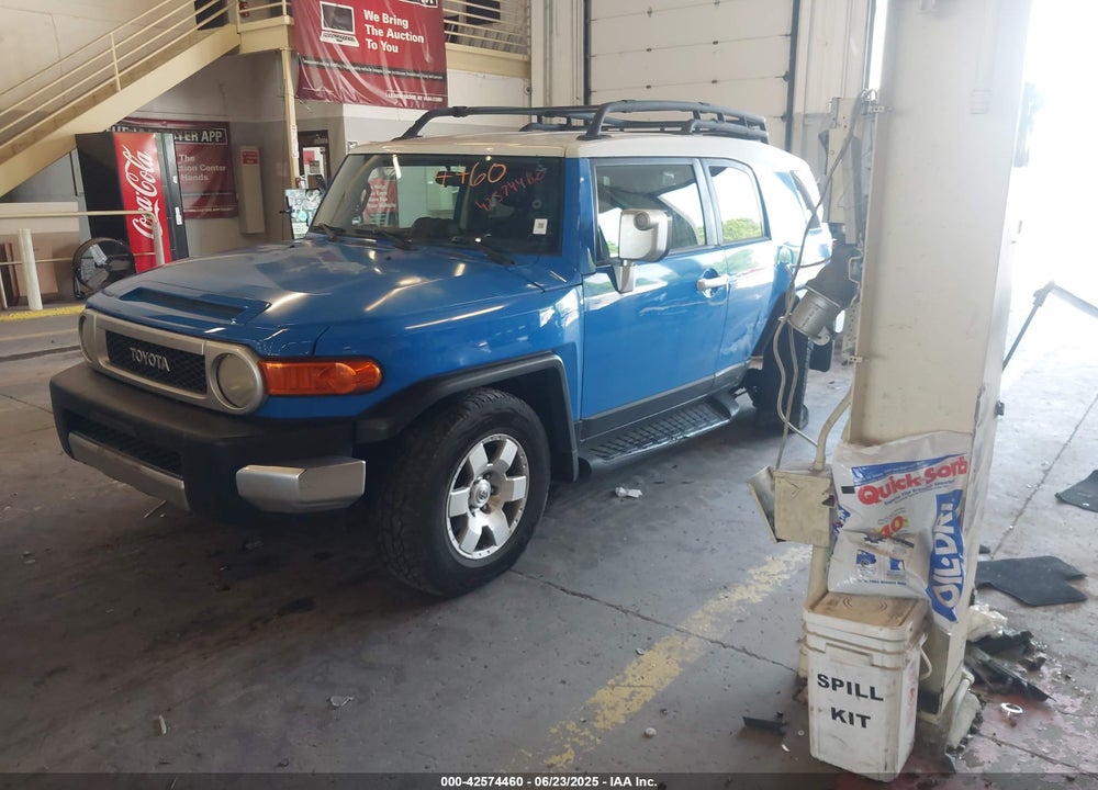 2007 TOYOTA FJ CRUISER VIN: JTEZU11F970008026