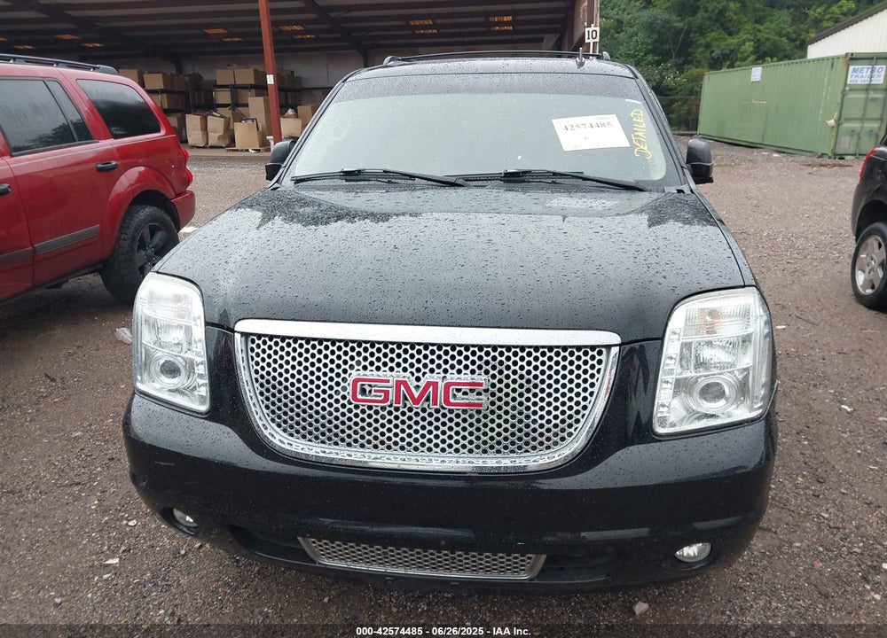 2007 GMC YUKON XL 1500 VIN: 1GKFK66867J219204