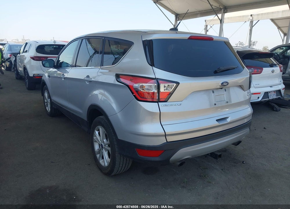 2017 FORD ESCAPE VIN: 1FMCU0GD4HUF08353