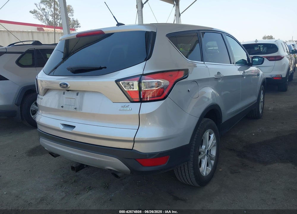 2017 FORD ESCAPE VIN: 1FMCU0GD4HUF08353