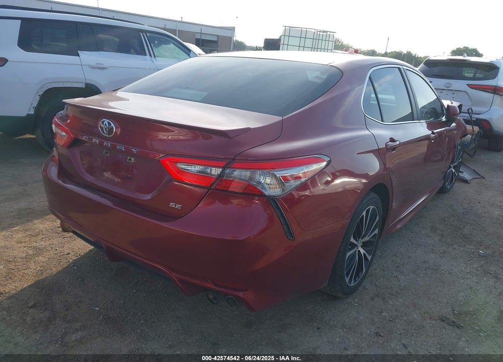 2018 TOYOTA CAMRY VIN: 4T1B11HK3JU538294