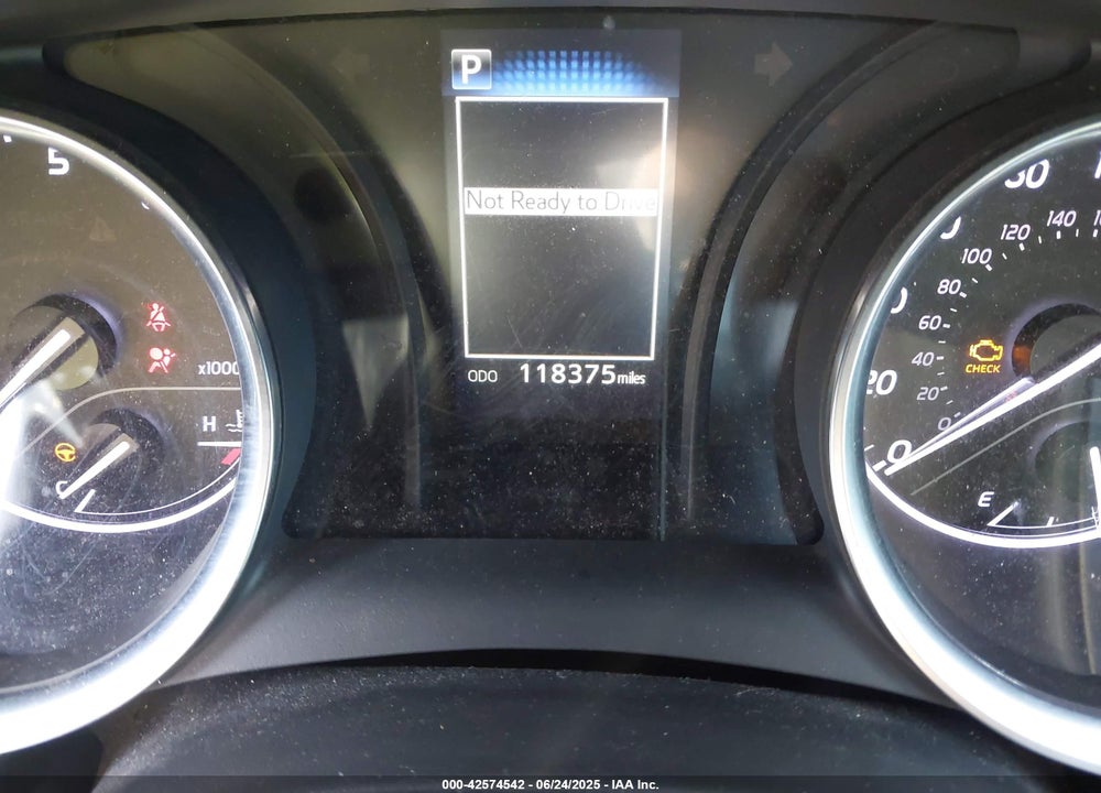 2018 TOYOTA CAMRY VIN: 4T1B11HK3JU538294