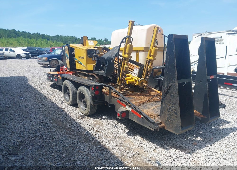 2005 VERMEER MFG. CO. --- VIN: 1VRZ130Z451000203