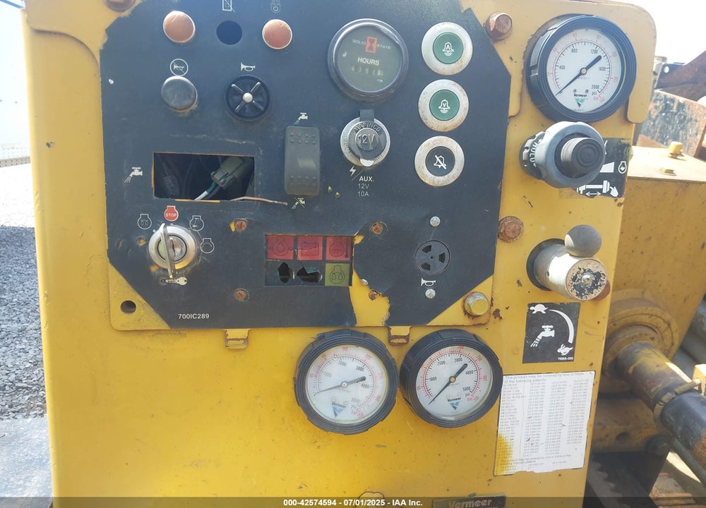 2005 VERMEER MFG. CO. --- VIN: 1VRZ130Z451000203