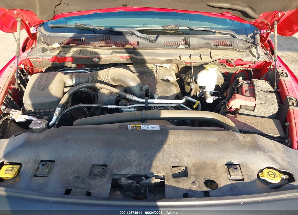 2019 RAM 1500 CLASSIC VIN: 1C6RR6GT5KS647976