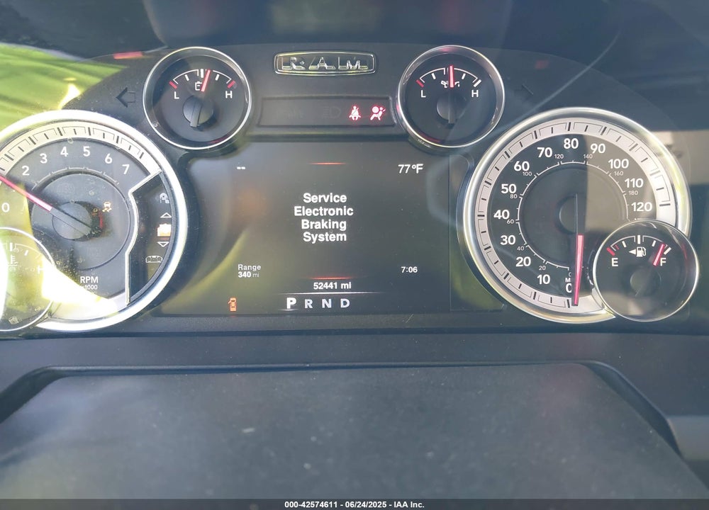 2019 RAM 1500 CLASSIC VIN: 1C6RR6GT5KS647976