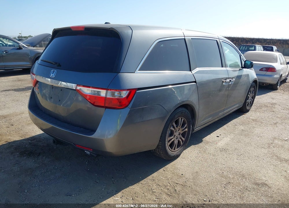 2012 HONDA ODYSSEY VIN: 5FNRL5H6XCB061026