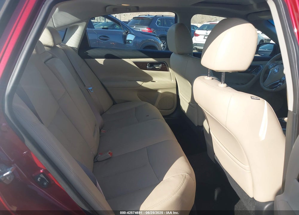 2015 NISSAN ALTIMA VIN: 1N4AL3AP1FC117026