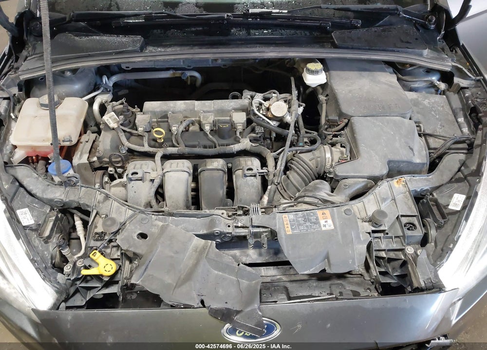 2018 FORD FOCUS SE VIN: 1FADP3K22JL211977