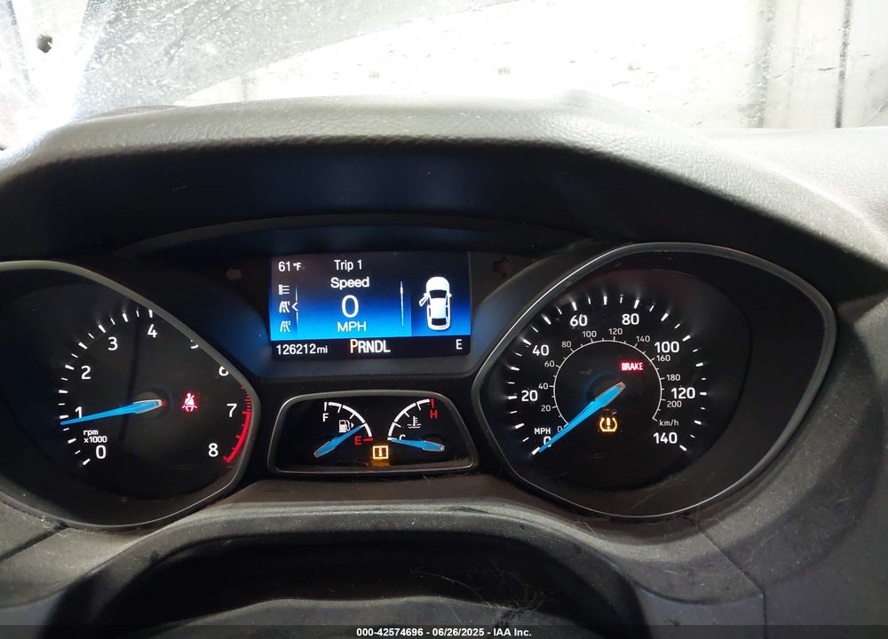 2018 FORD FOCUS SE VIN: 1FADP3K22JL211977
