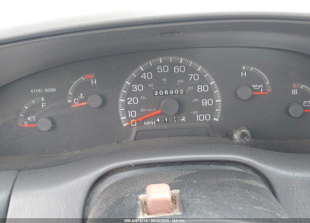 1998 FORD F-150 STANDARD/XL/XLT VIN: 1FTZF1820WKA25768