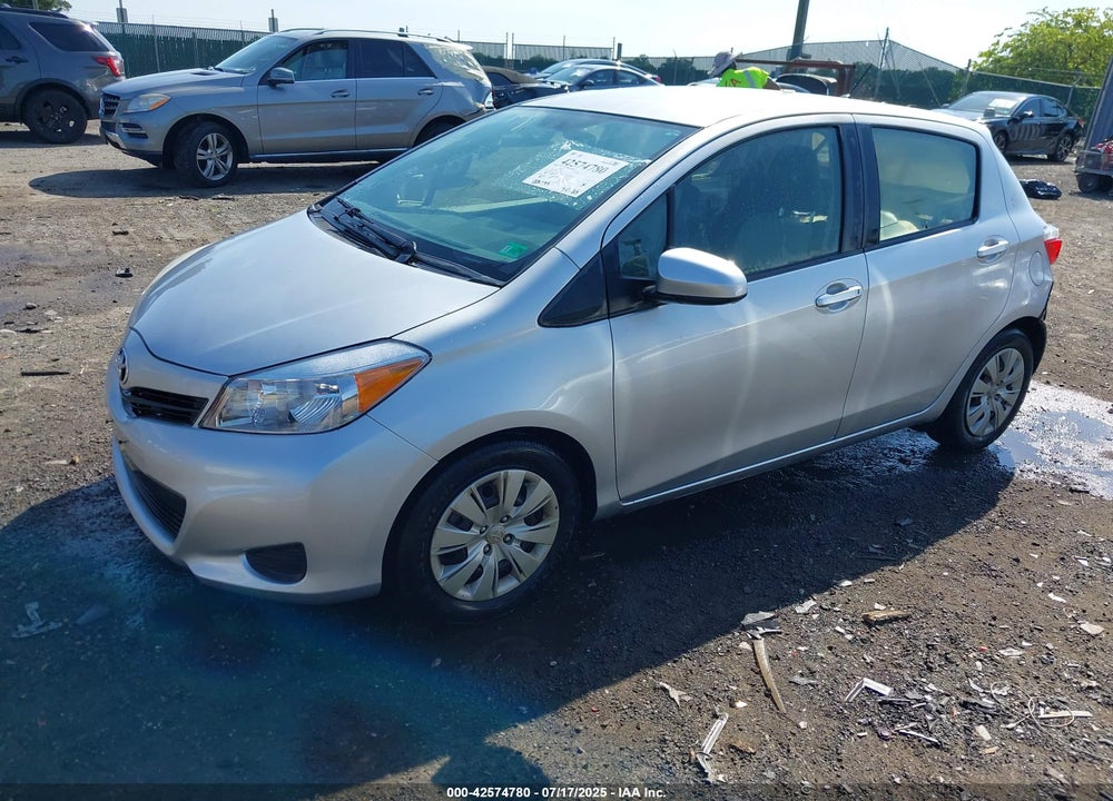 2014 TOYOTA YARIS VIN: JTDKTUD35ED580700