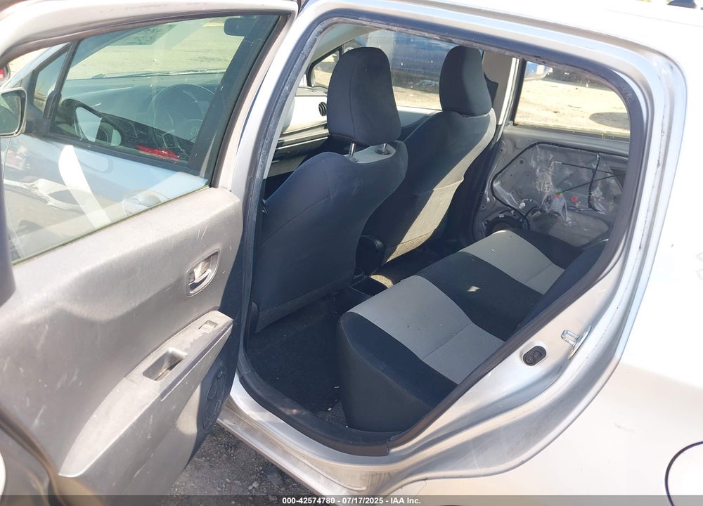 2014 TOYOTA YARIS VIN: JTDKTUD35ED580700