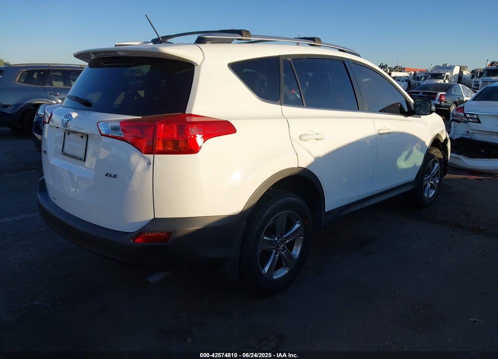2015 TOYOTA RAV4 VIN: JTMWFREV2FJ043923