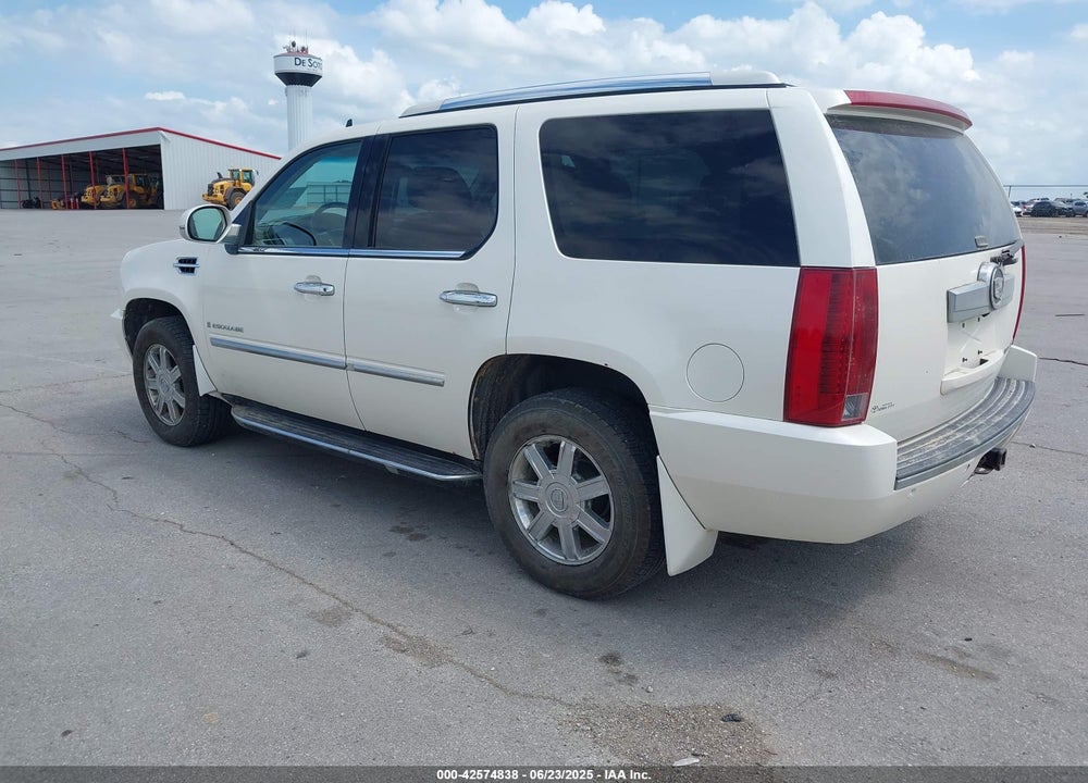 2007 CADILLAC ESCALADE STANDARD VIN: 1GYFK63857R398850