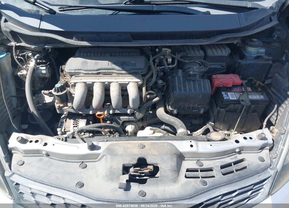 2013 HONDA FIT SPORT VIN: JHMGE8H51DC026852
