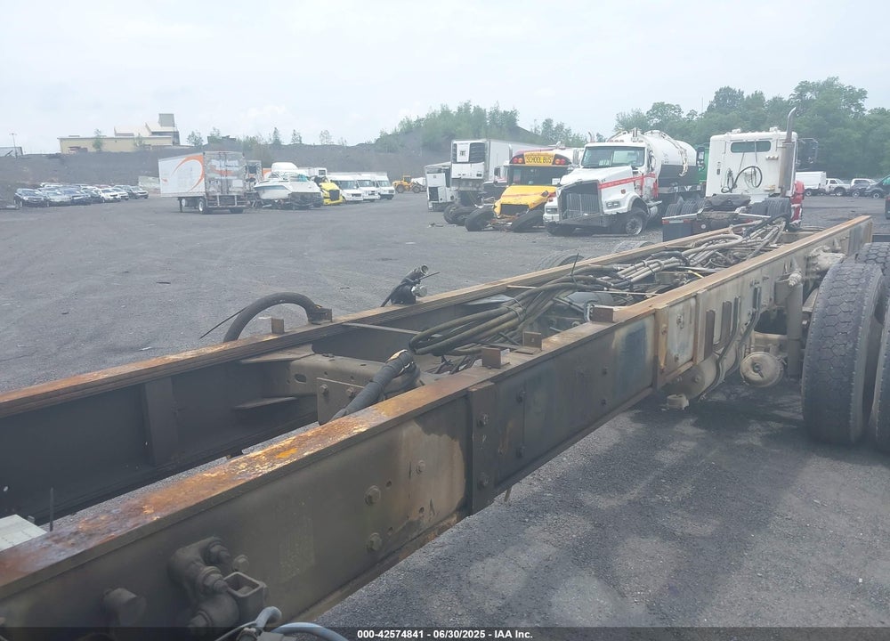 2012 FREIGHTLINER M2 106 HEAVY DUTY VIN: 1FVHC3BS3CHBL9983