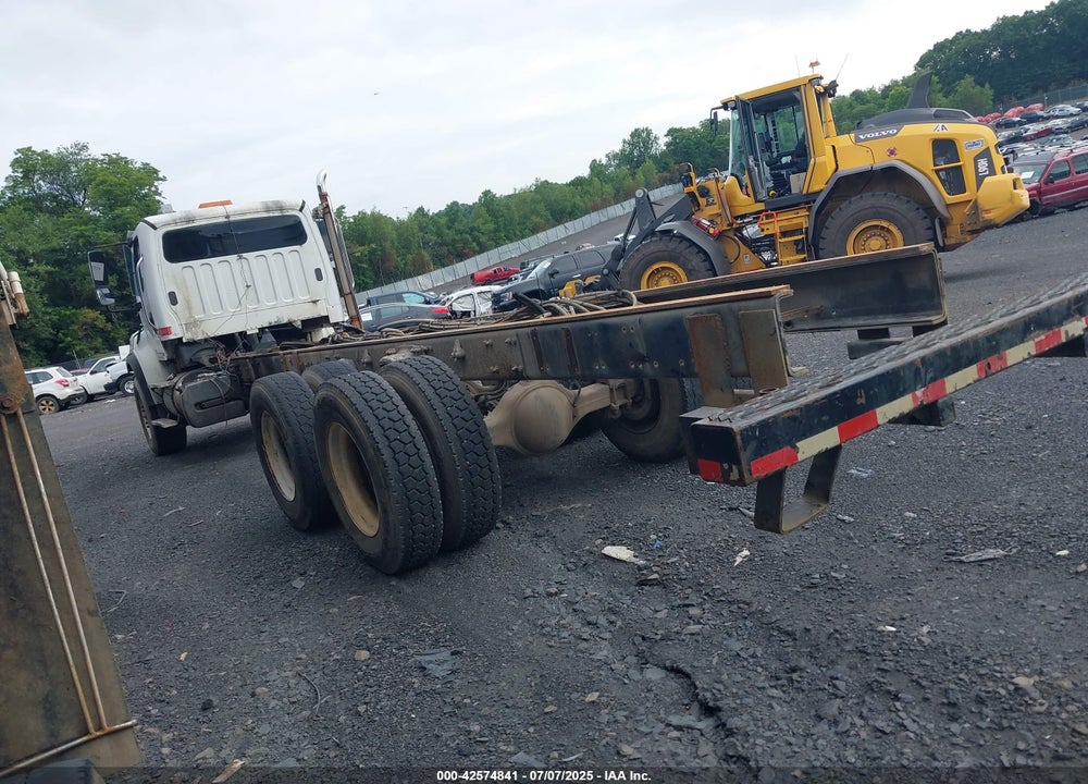 2012 FREIGHTLINER M2 106 HEAVY DUTY VIN: 1FVHC3BS3CHBL9983