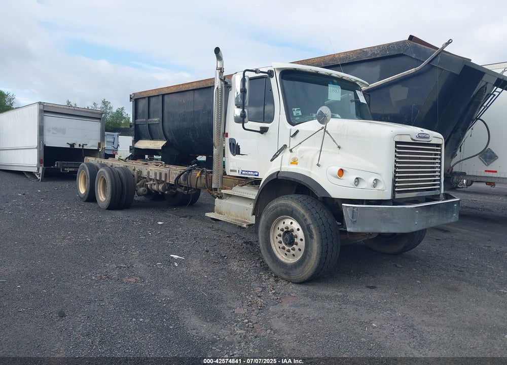 2012 FREIGHTLINER M2 106 HEAVY DUTY VIN: 1FVHC3BS3CHBL9983