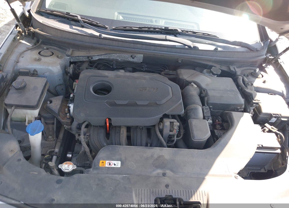 2015 HYUNDAI SONATA VIN: 5NPE24AF7FH040534