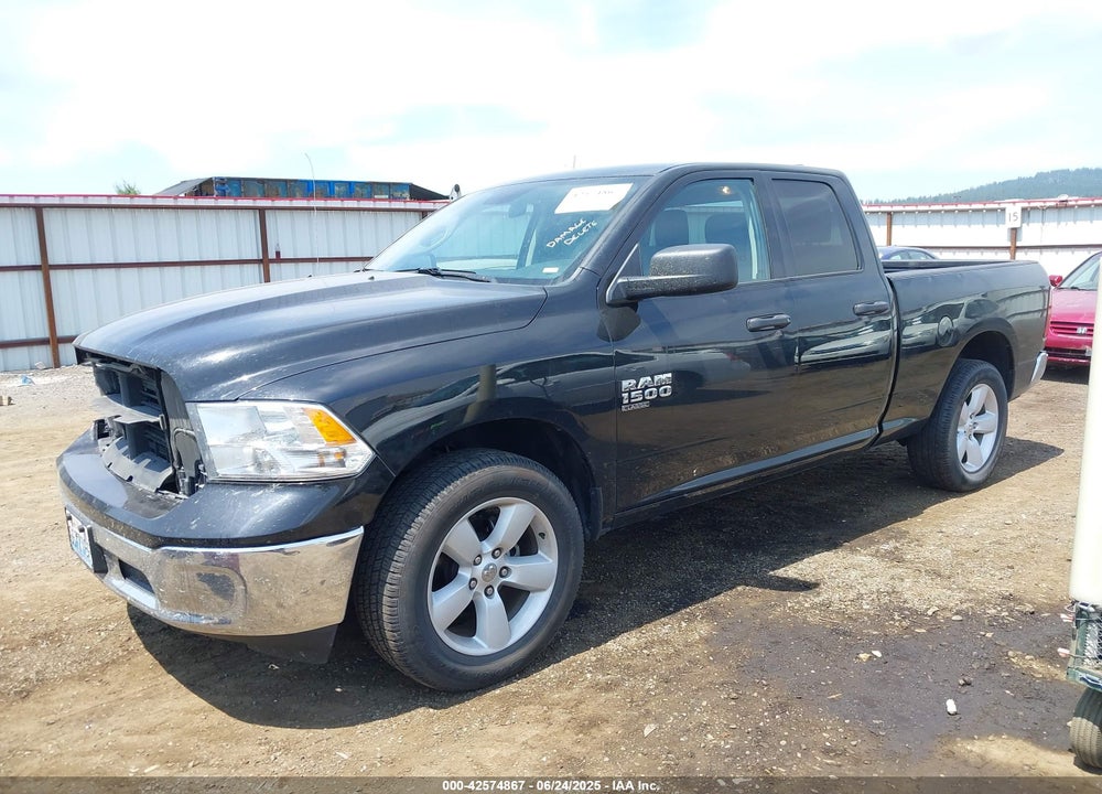 2024 RAM 1500 CLASSIC SLT 4X4 6'4 BOX VIN: 1C6RR7GG3RS149228