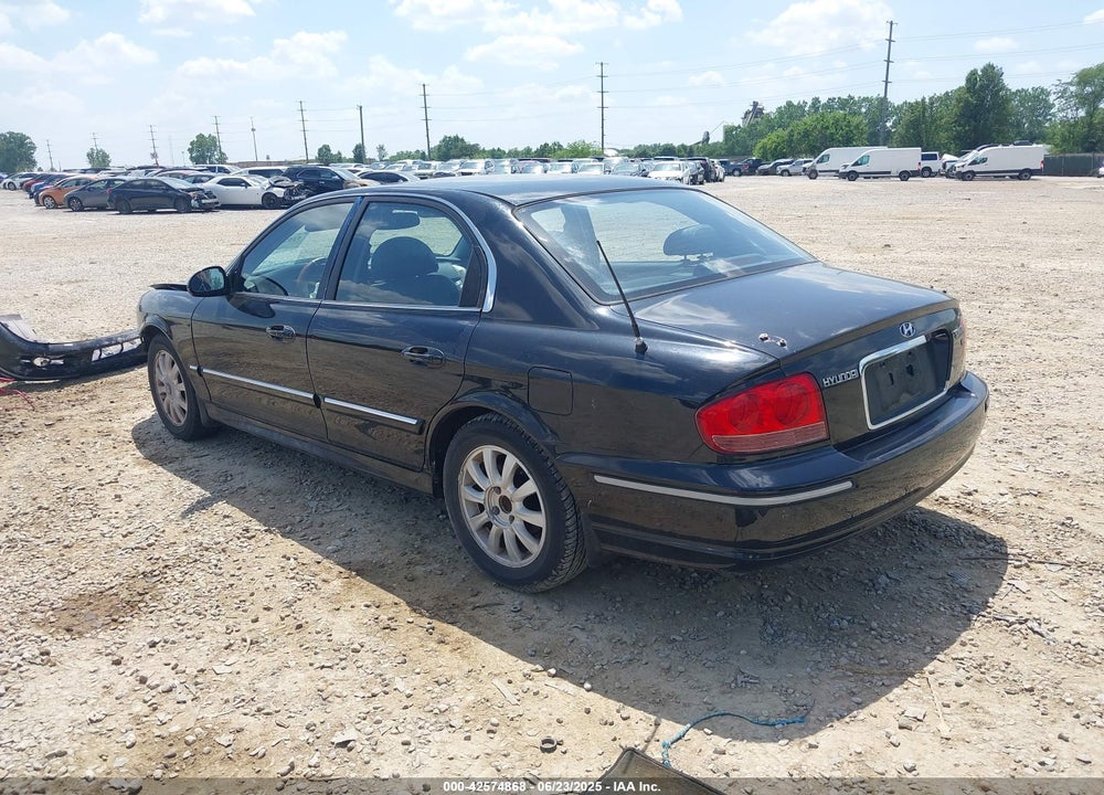 2003 HYUNDAI SONATA GLS/LX VIN: KMHWF35H13A894691