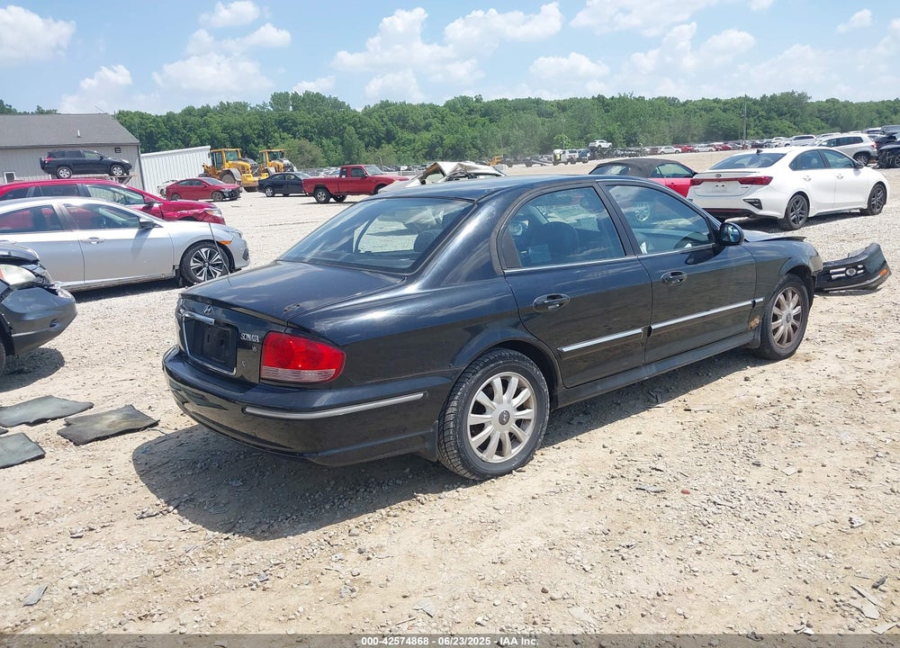 2003 HYUNDAI SONATA GLS/LX VIN: KMHWF35H13A894691