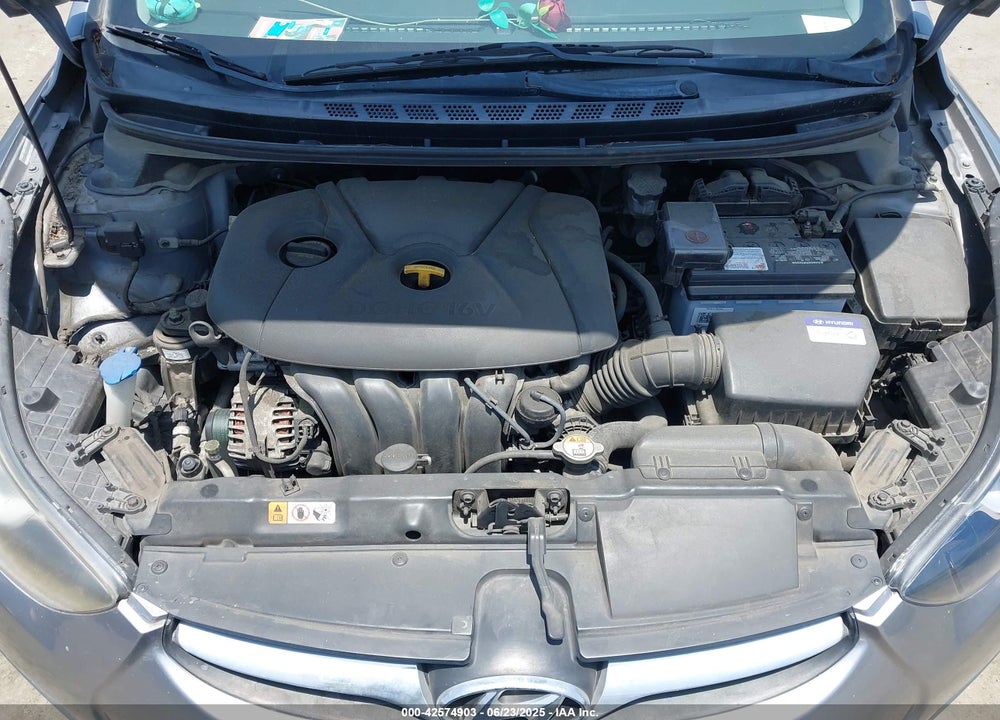 2012 HYUNDAI ELANTRA VIN: KMHDH4AE5CU371515