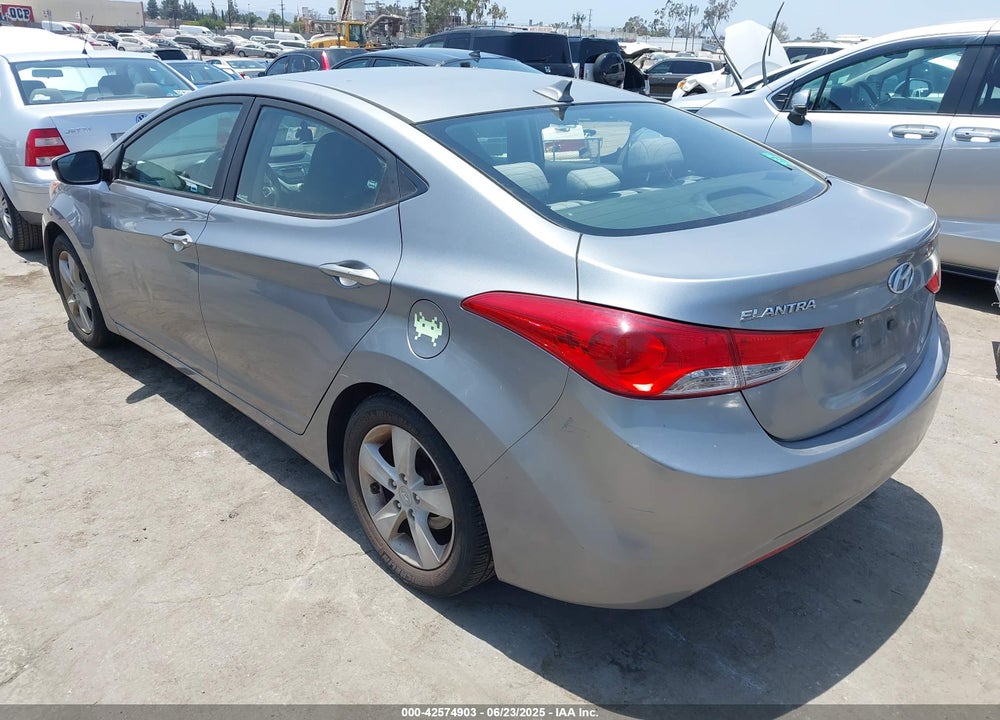 2012 HYUNDAI ELANTRA VIN: KMHDH4AE5CU371515