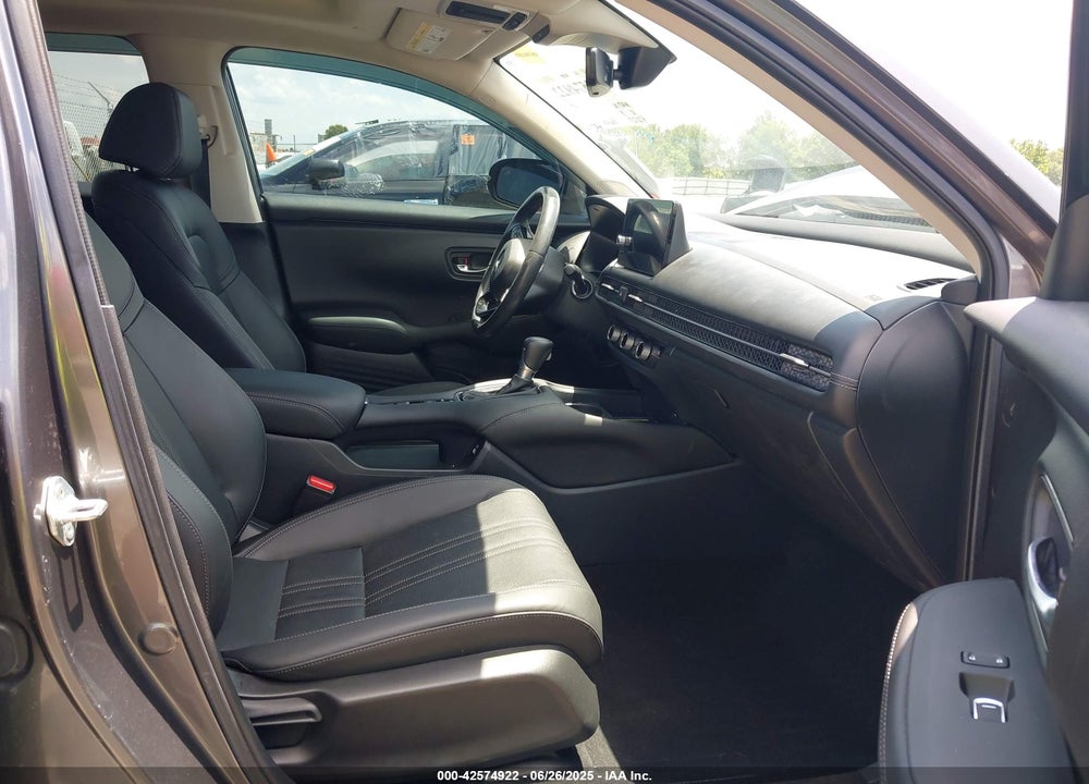 2023 HONDA HR-V 2WD EX-L VIN: 3CZRZ1H73PM715912