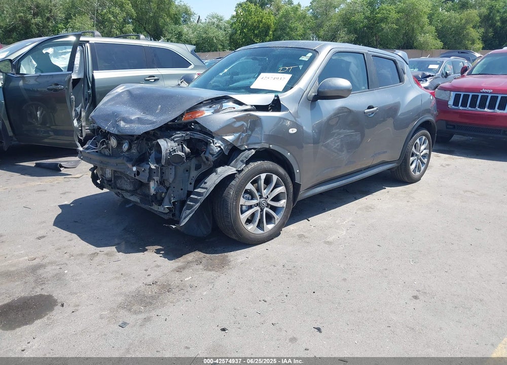 2011 NISSAN JUKE VIN: JN8AF5MR5BT018685