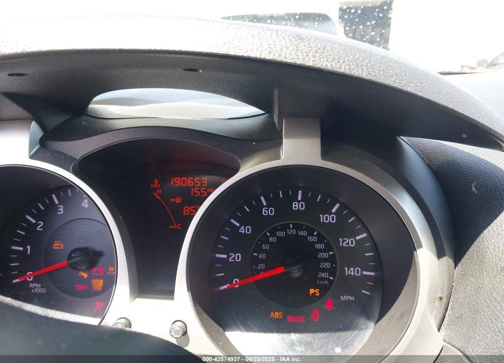 2011 NISSAN JUKE VIN: JN8AF5MR5BT018685