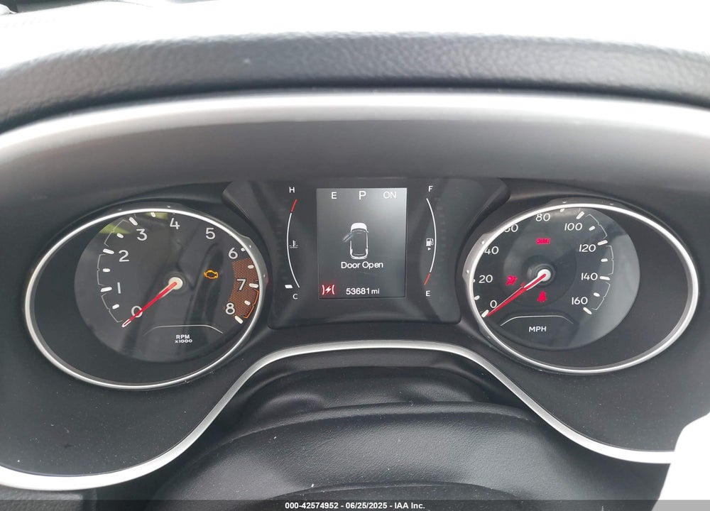 2019 JEEP COMPASS VIN: 3C4NJCBB0KT677025