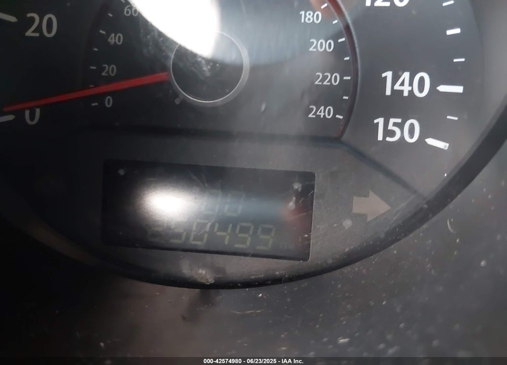 2011 KIA SORENTO VIN: 5XYKUDA26BG022876