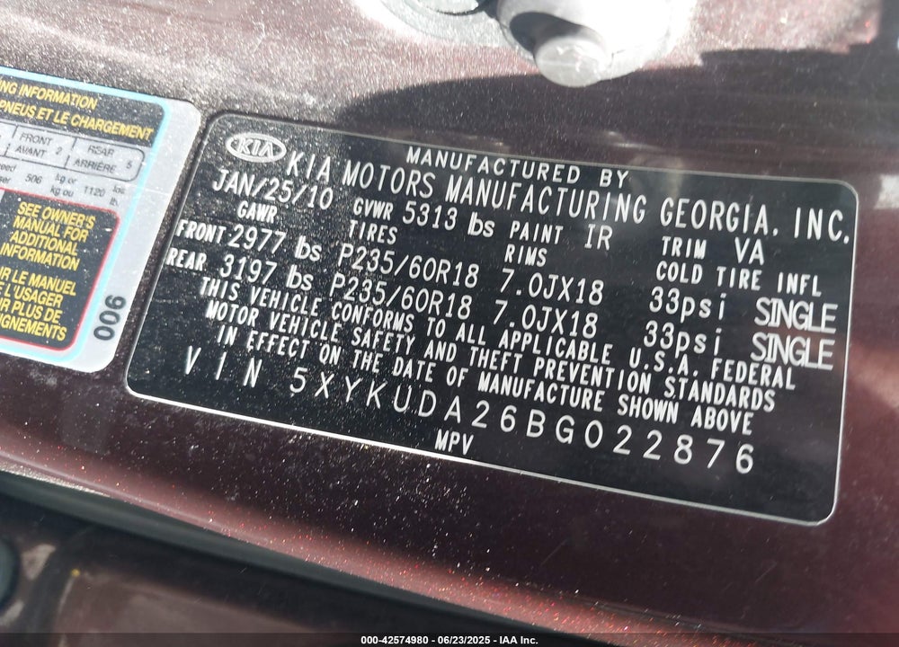 2011 KIA SORENTO VIN: 5XYKUDA26BG022876